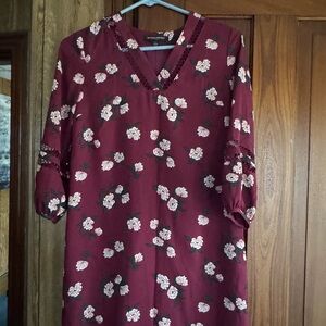 Banana Republic Burgundy Floral V-Neck Tunic Dress